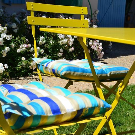 L'Instant Bleu Hotel Marans  Eksteriør billede